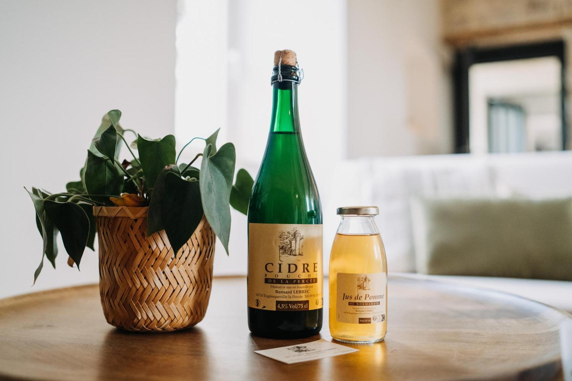 Le Clos D'Omaha Englesqueville-la-Percee Екстер'єр фото